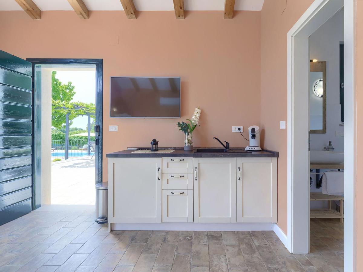 Holiday Home Villa Bernard By Interhome Ρόβινι Εξωτερικό φωτογραφία